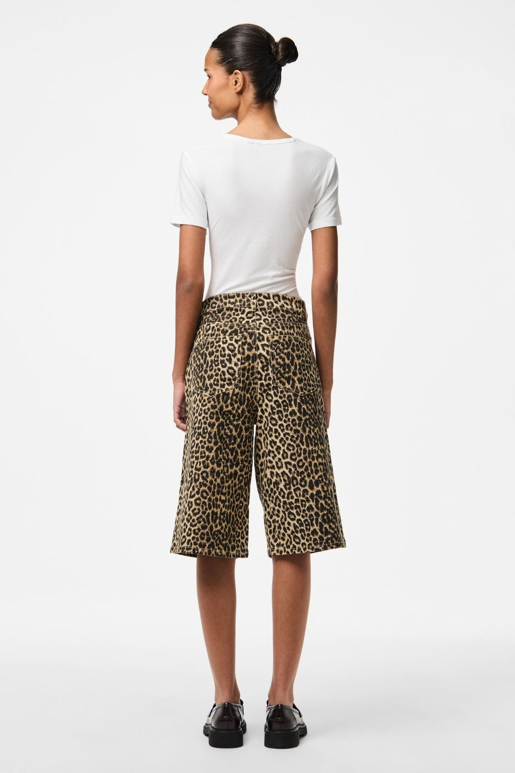 Salume ancho de mezclilla Shorts - Pepper blanco Leo