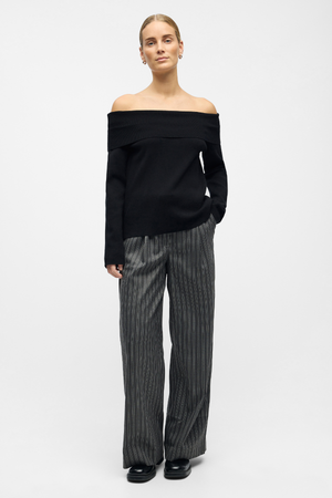 Reynard Off Shoulder Knit - Negro