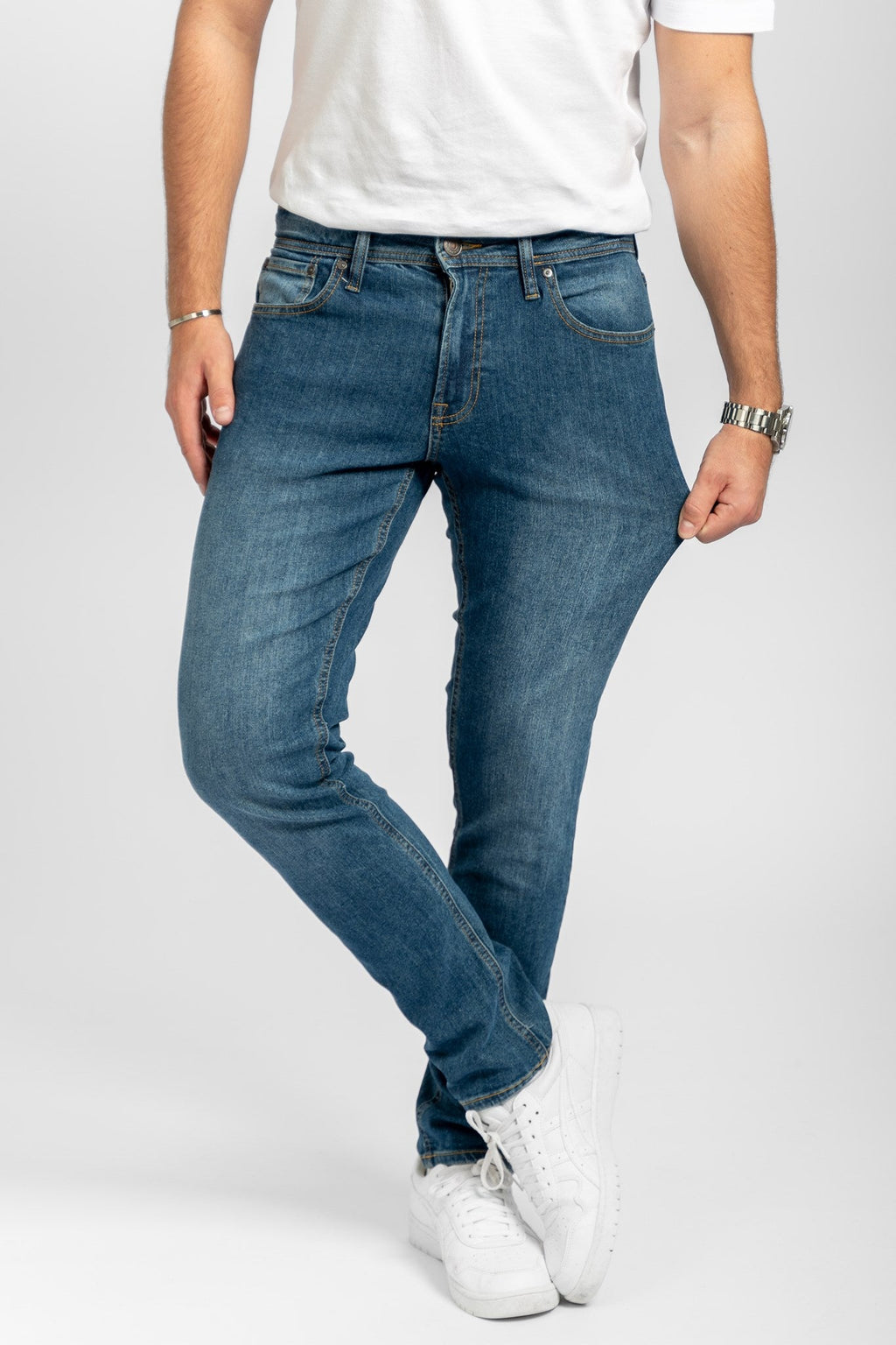 Los jeans de rendimiento originales (delgados) - mezclilla azul medio