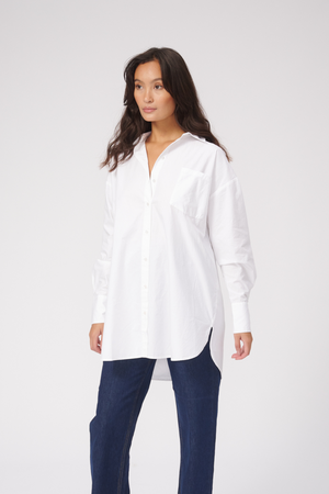 Camisa de gran tamaño - White