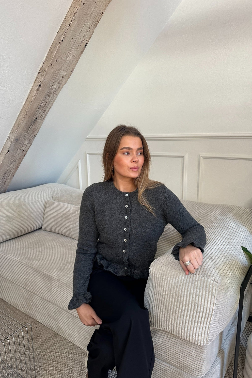 Flora Cardigan - Grey