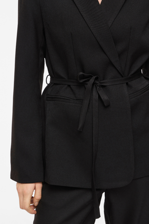 Gurha Blazer - Black