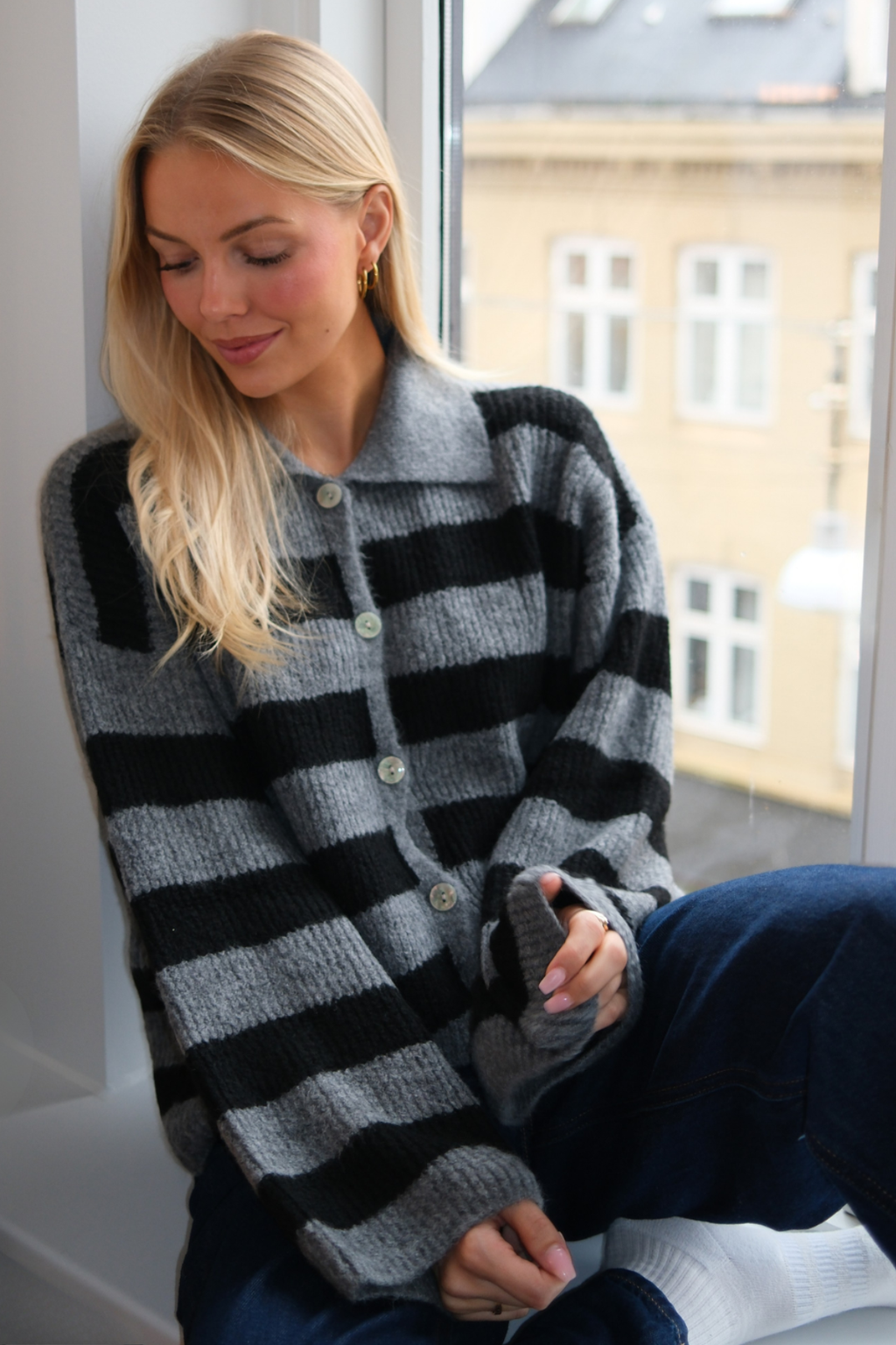 Josie Polo Knit - Gris/Negro