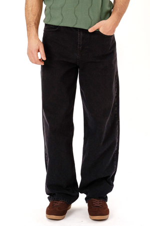Guillermo Regular Vaqueros - Negro liso