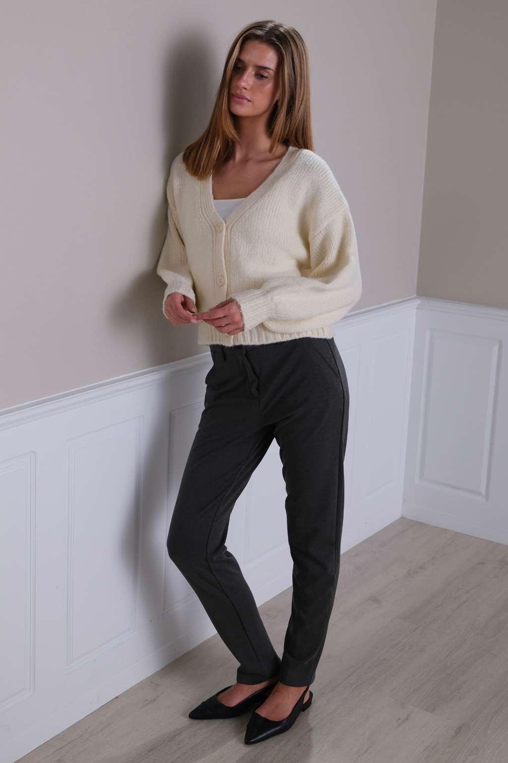 Cárdigan con cuello en V - Crudo