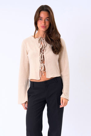 Blusa de punto con lazo Ivy - Beige