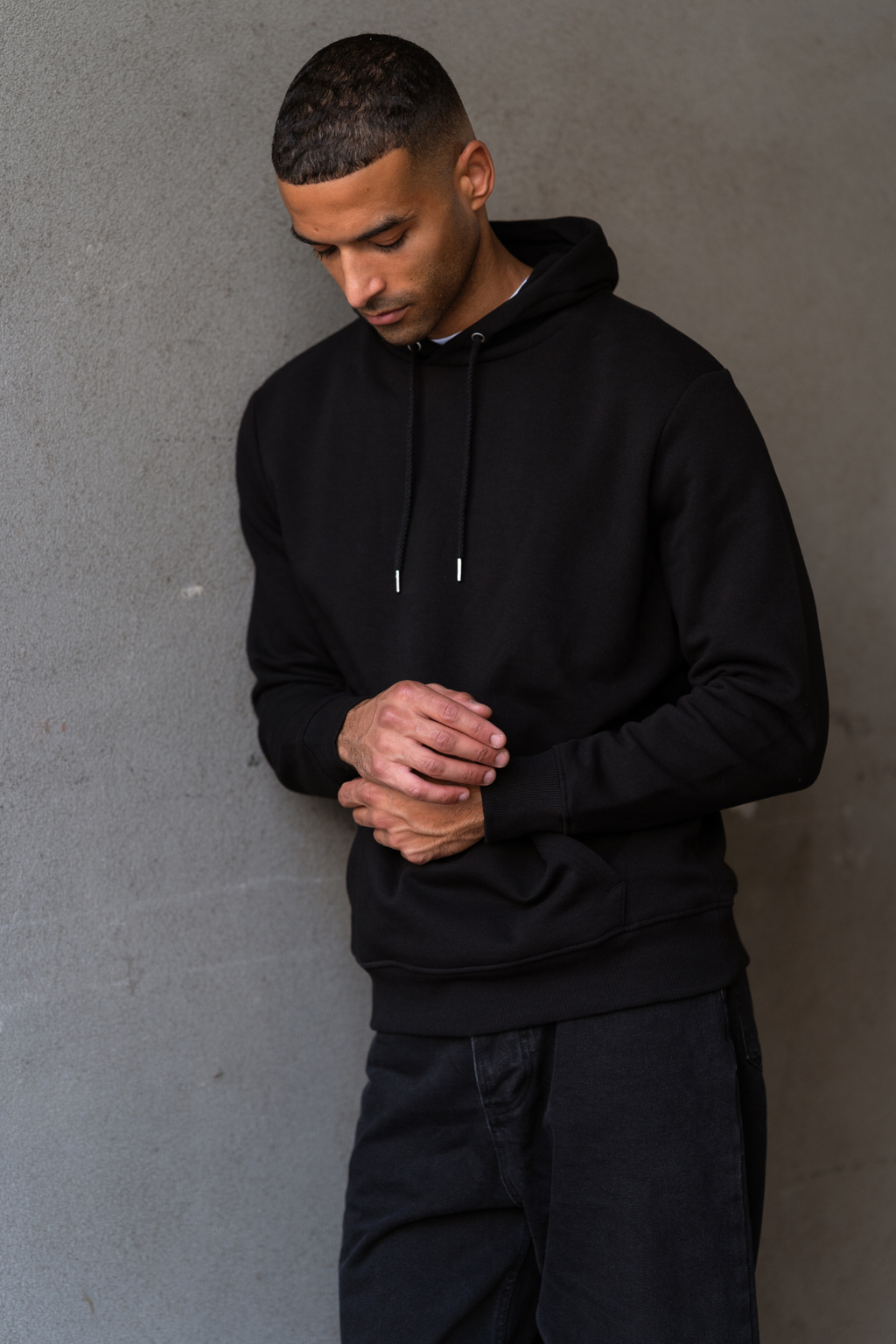 Sudadera con capucha - Negra