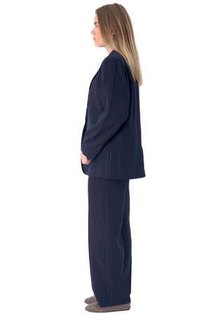 Traje de gran tamaño (Pinstripe Navy) - Paquete de paquete