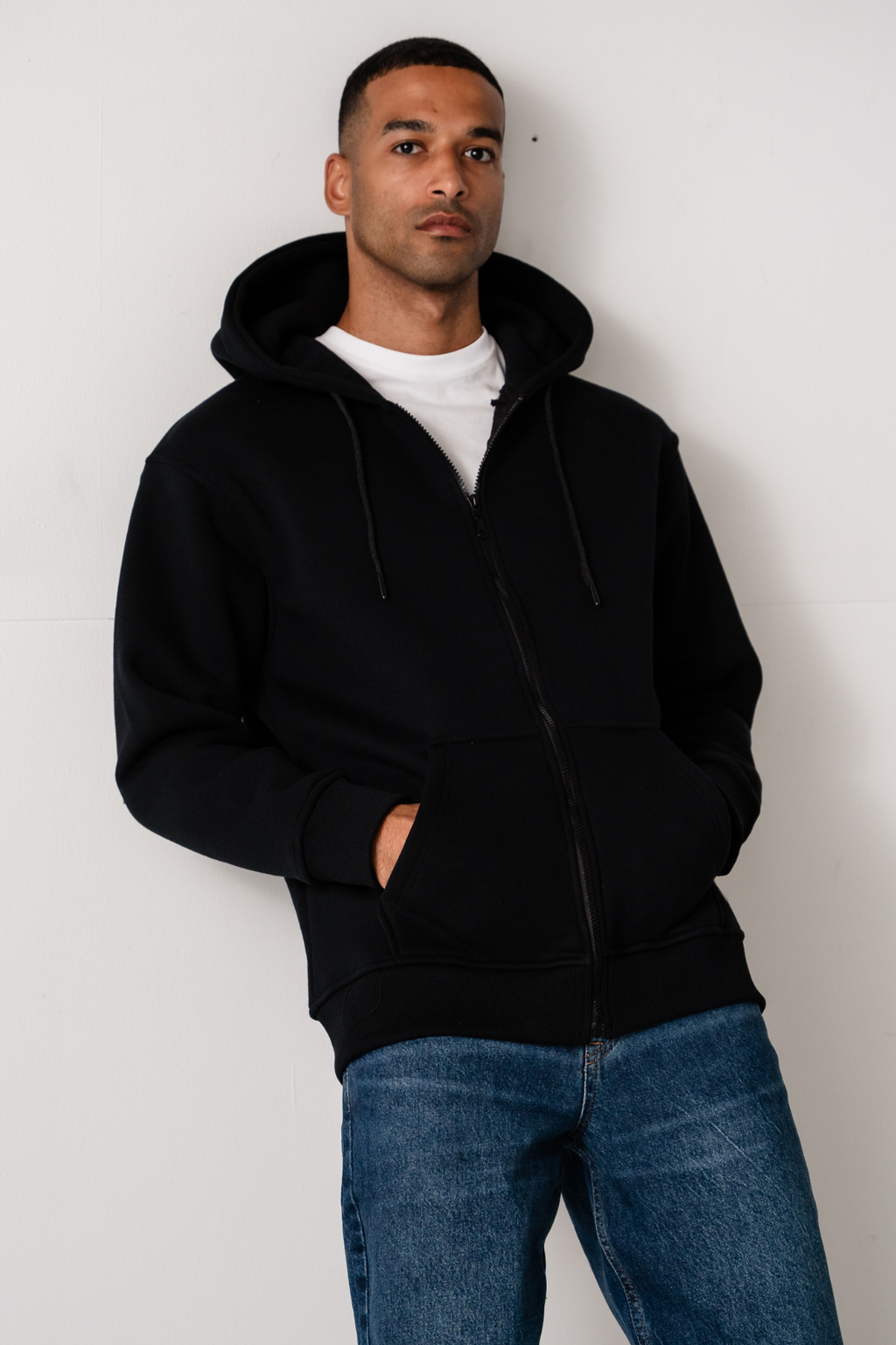 Sudadera con sudadera con cremallera relajada - negro