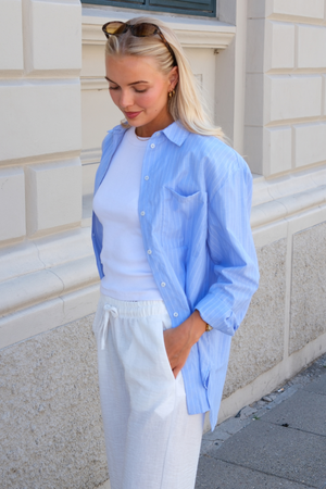 Camisa suelta de Melia - Grapemist