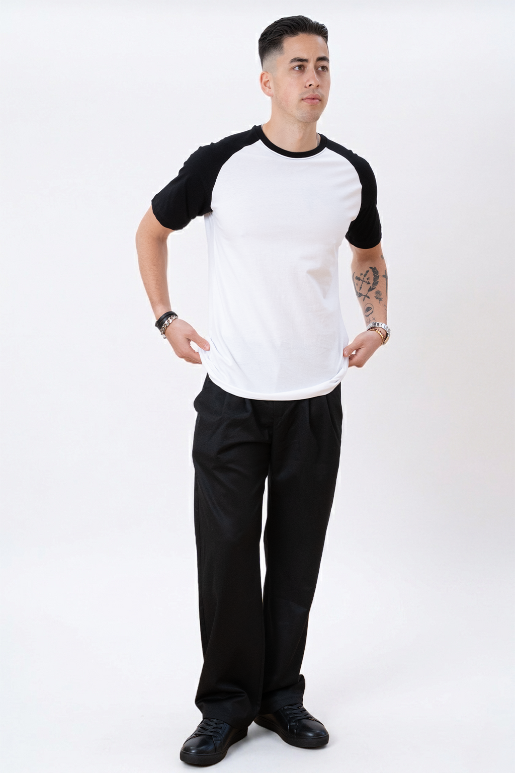 Camiseta básica de Raglan - Blanco y negro