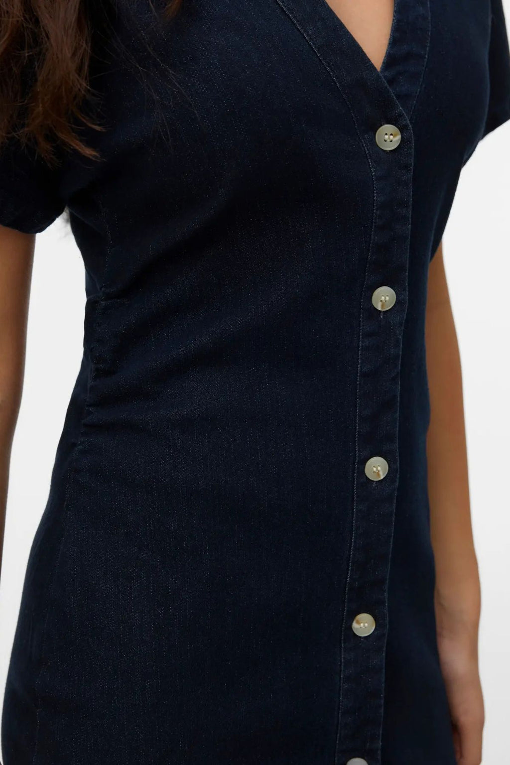 Vestido Sanni con cuello en V - Denim azul oscuro