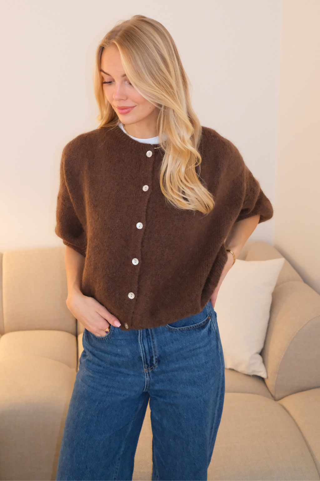 Mary Short Sleeved Knit - Brown