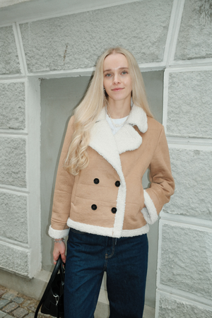 Shearling Short Coat - Beige
