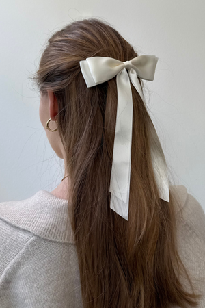 Bow Clip - Beige