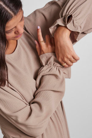 Vestido de manga larga de Flore - marrón