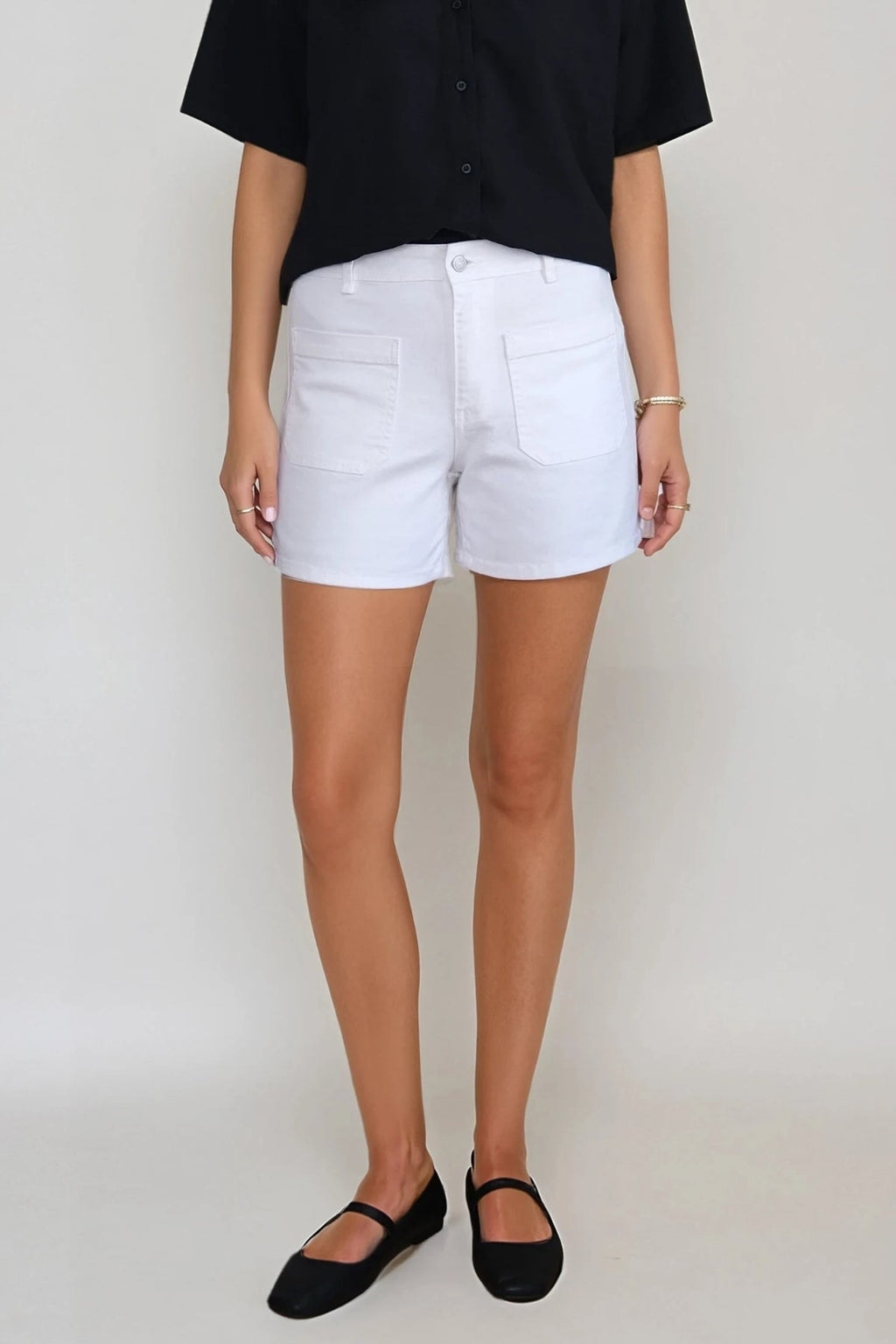 Jihan Ellenhw Shorts - Dancer de la nube