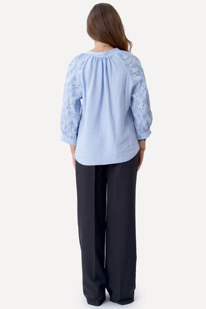Frida Shirt - Light Blue