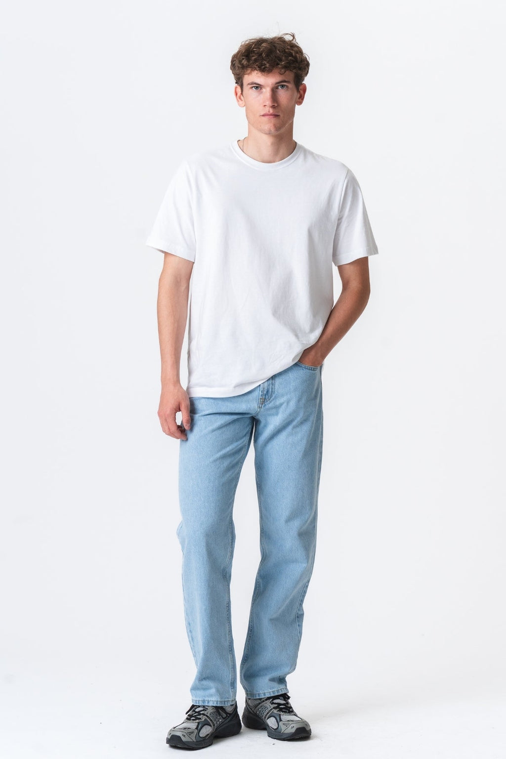 Jeans de ajuste relajado - mezclilla azul claro