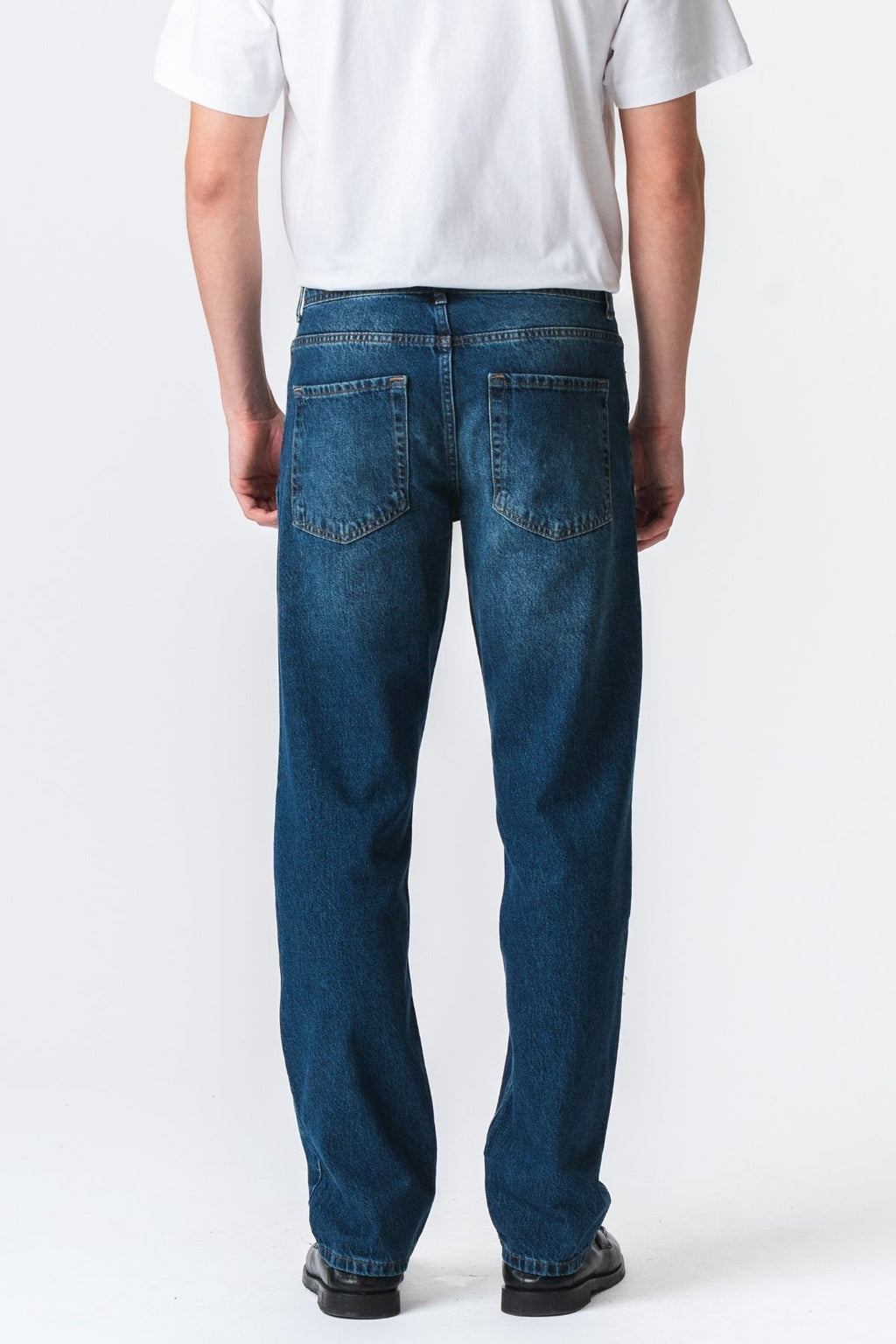 Jeans de ajuste relajado - mezclilla azul oscuro