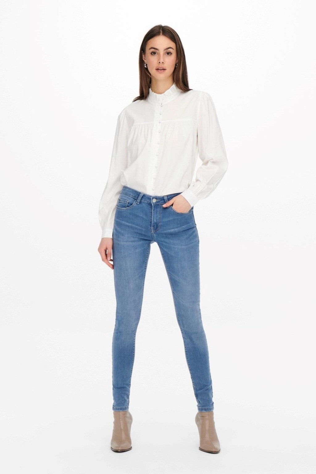 Performance Jeans - Light Blue (Mid Waist)