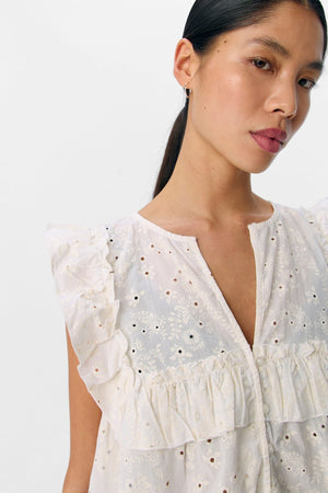 Cillie Frill Top - Cloud Dancer