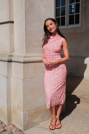 Saga Dress - Powder Pink