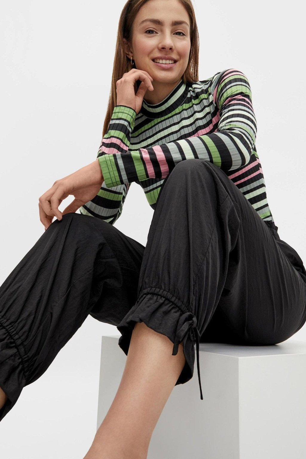 Silena High-Waisted Pants - Black