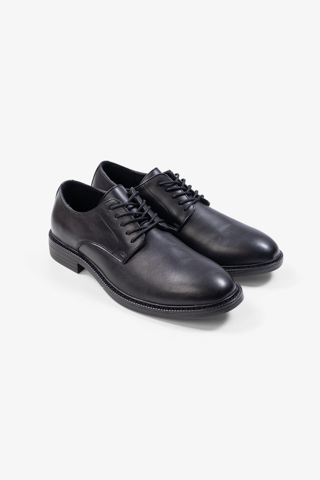 James Shoes - Black