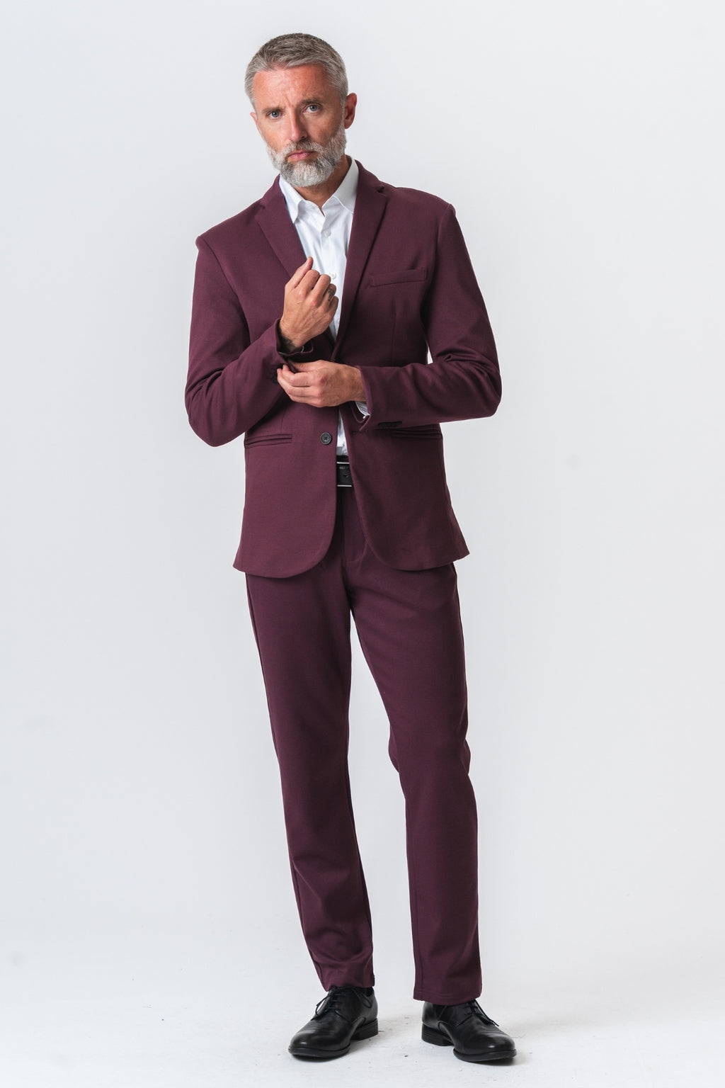 The Original Performance Suit Regular Fit – (Burgundy)