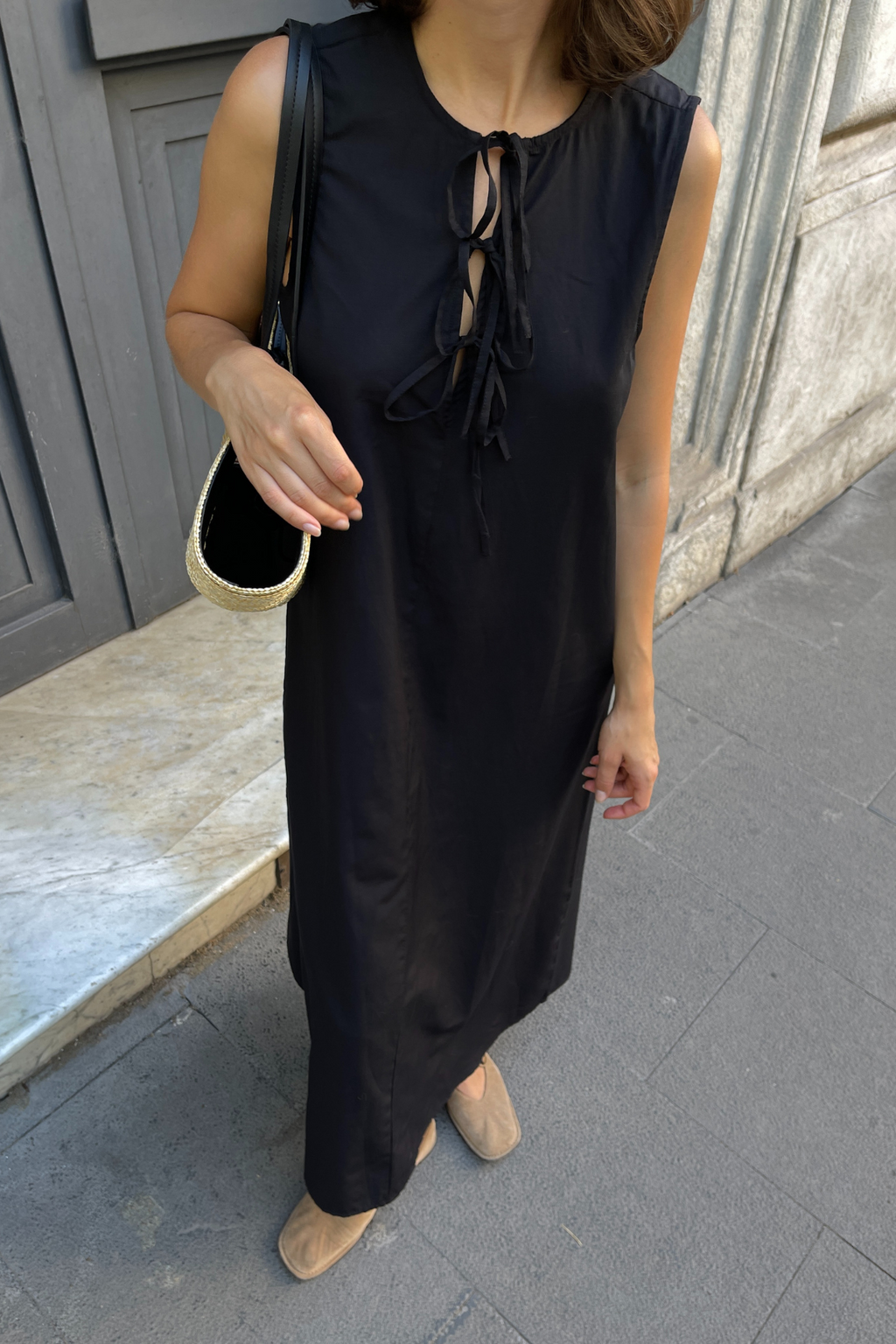 Vestido de corbata de Jenna - Negro