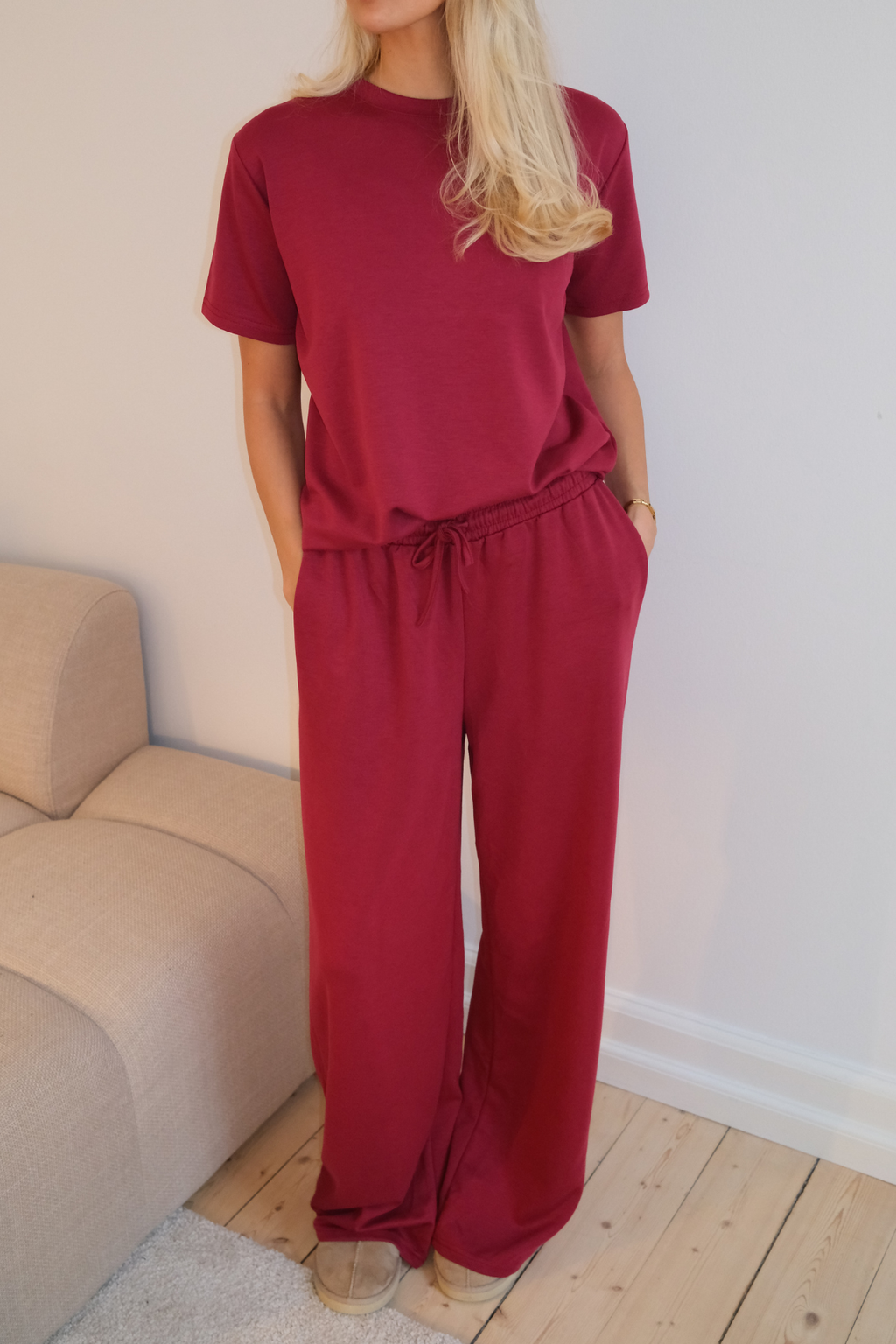 Leah suelta Pants - Borgoña