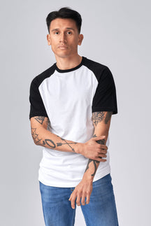 Camiseta básica de Raglan - Blanco y negro