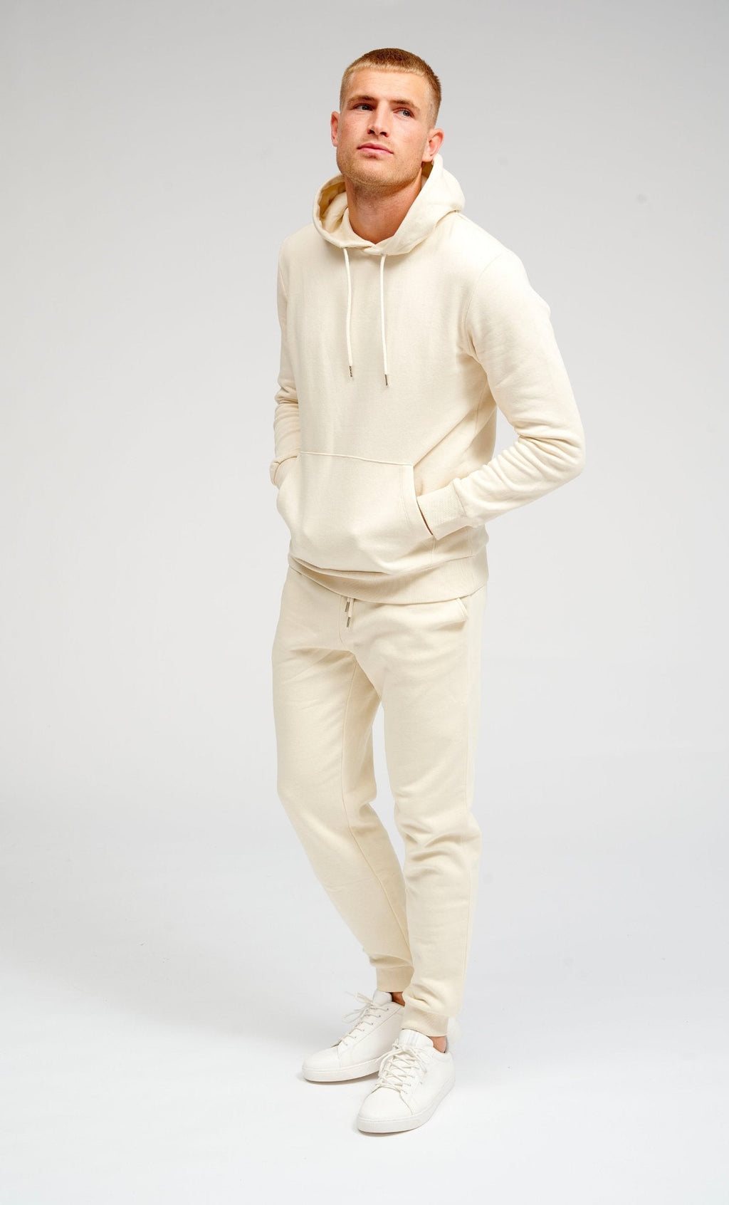 Basic SweatSuit with Hoodie (Beige ligero) - Paquete de paquete