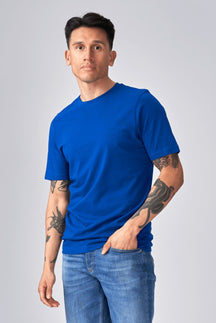 Camiseta básica - azul sueco