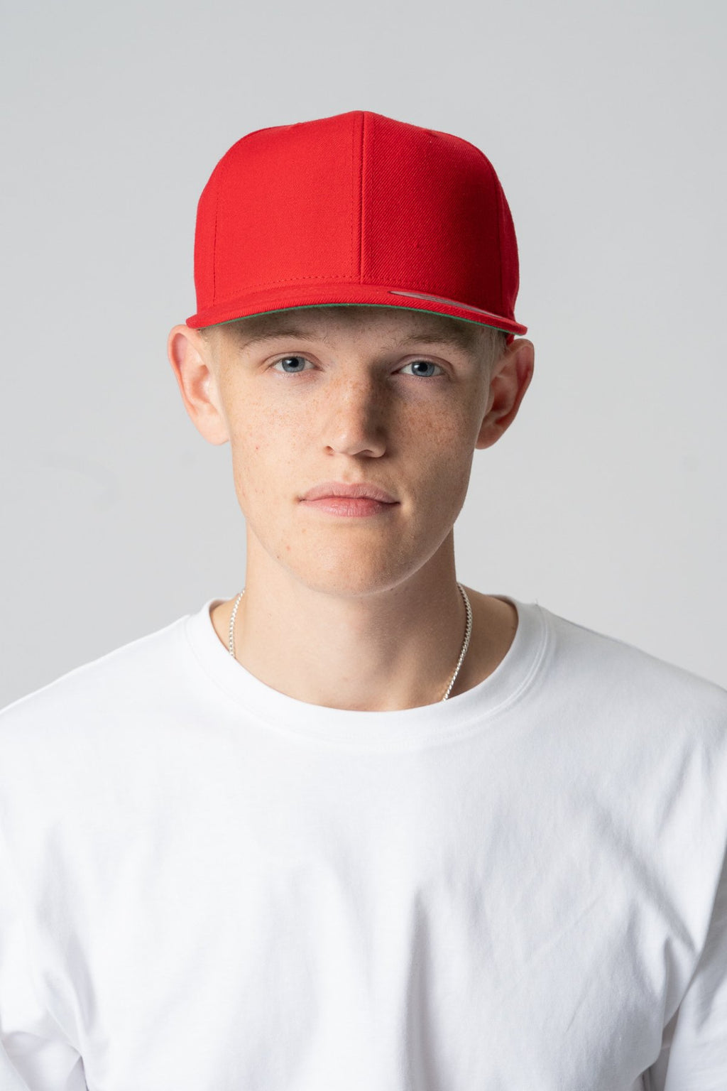 Snapback Clásico - Rojo