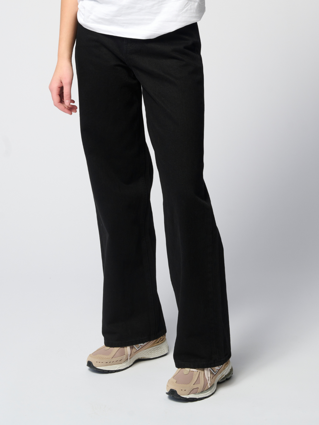 The Original Performance Loose Jeans - Black Denim