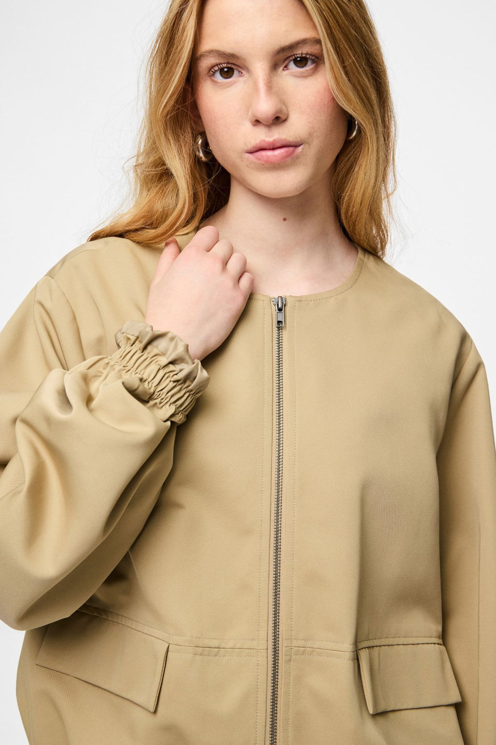 Berit Balloon Bomber Jacket - Travertine