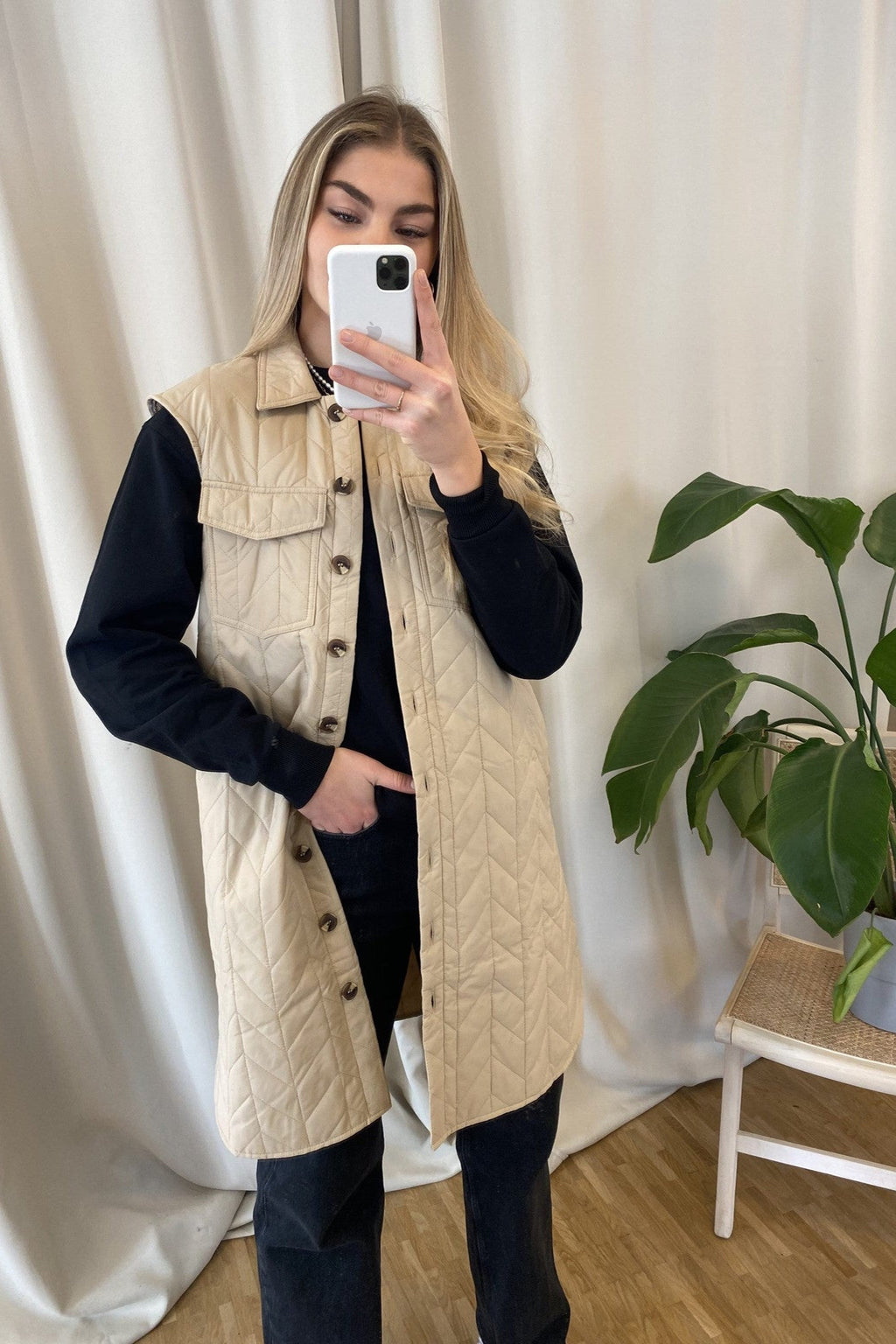 Magda Lang Chilted Vest - Nomad
