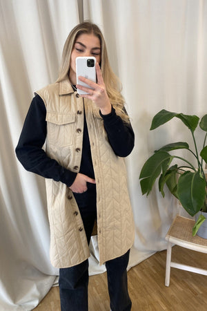 Magda Lang Chilted Vest - Nomad