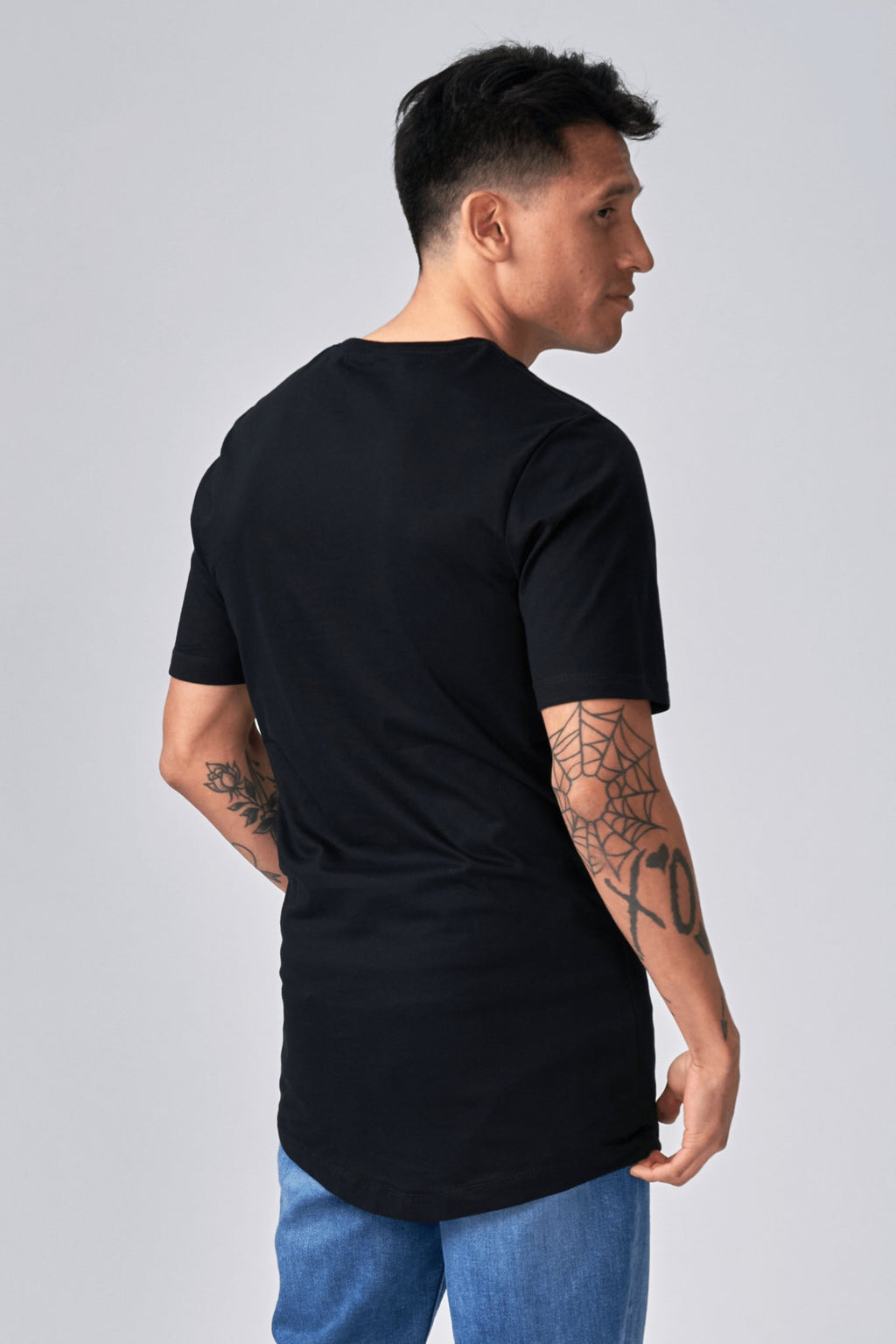 Camiseta larga - Negro
