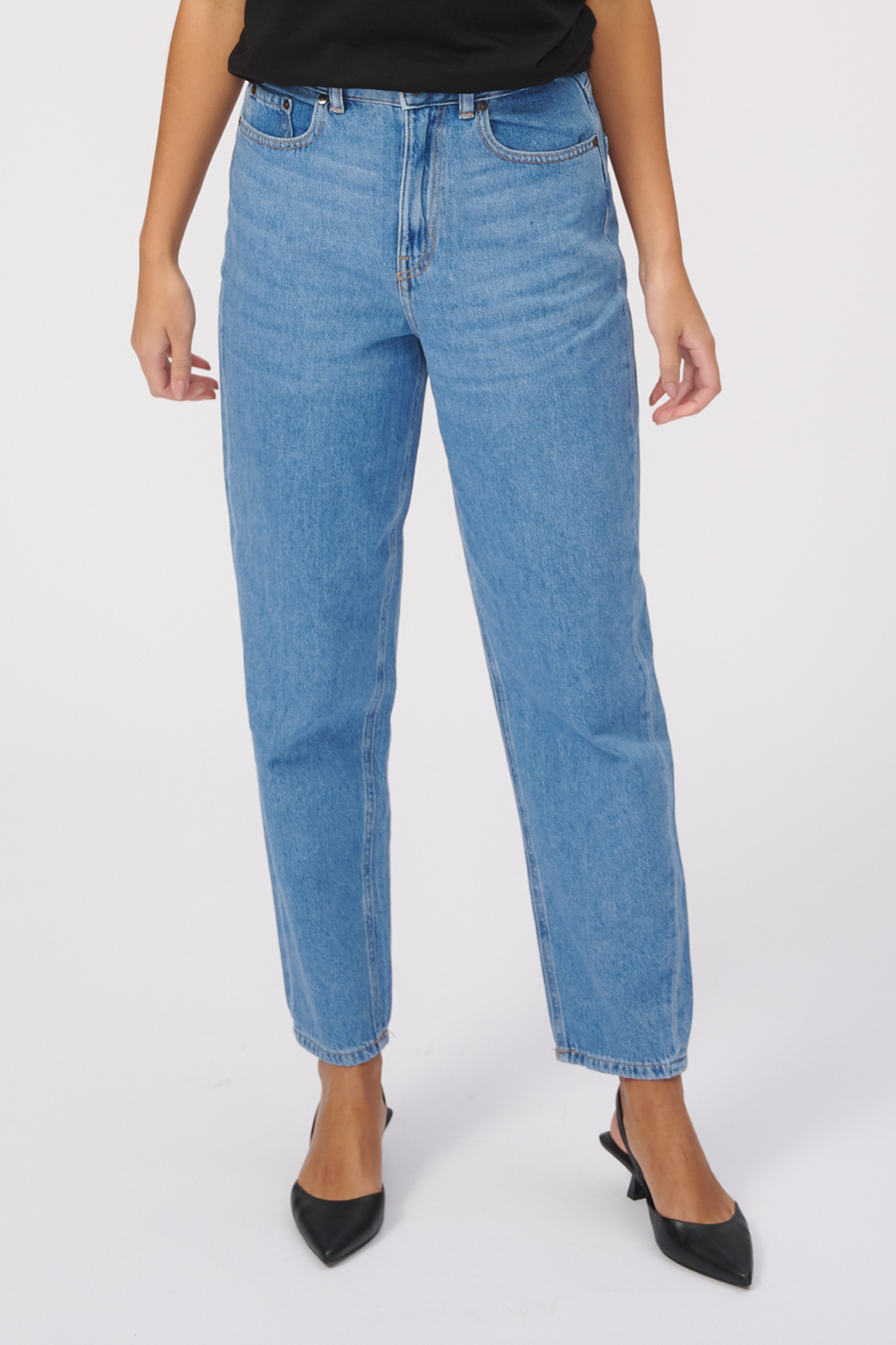 The Original Performance Mom Jeans - Denim azul claro