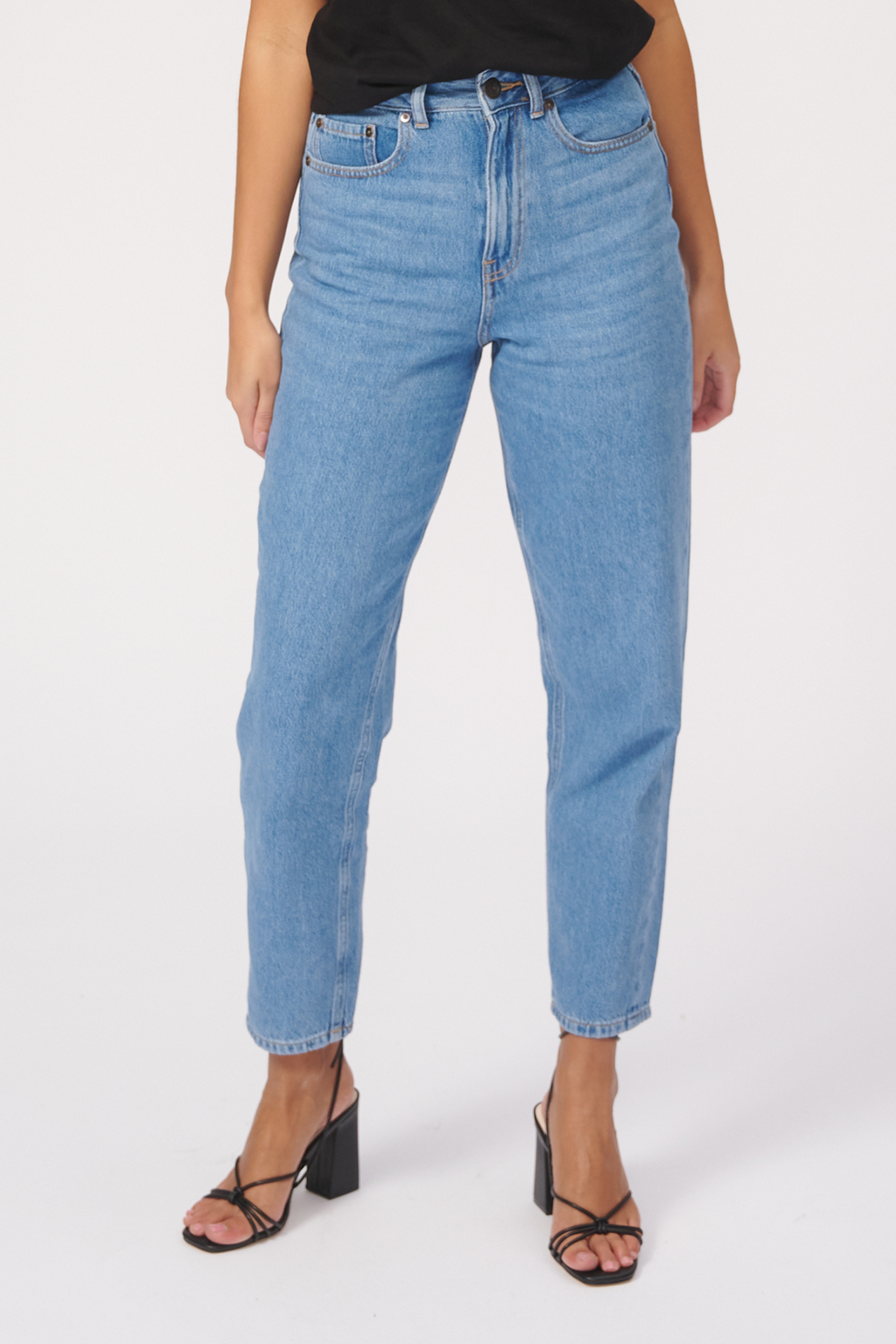 The Original Performance Mom Jeans - Denim azul claro