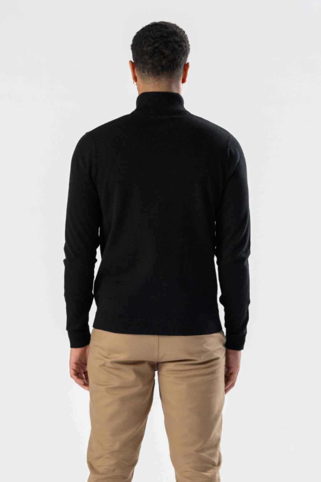 Pullover Half Zip - Black (C.D)