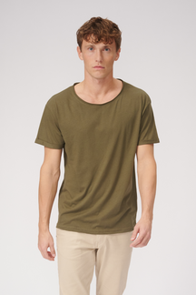 Camiseta de cuello crudo - Olive Green