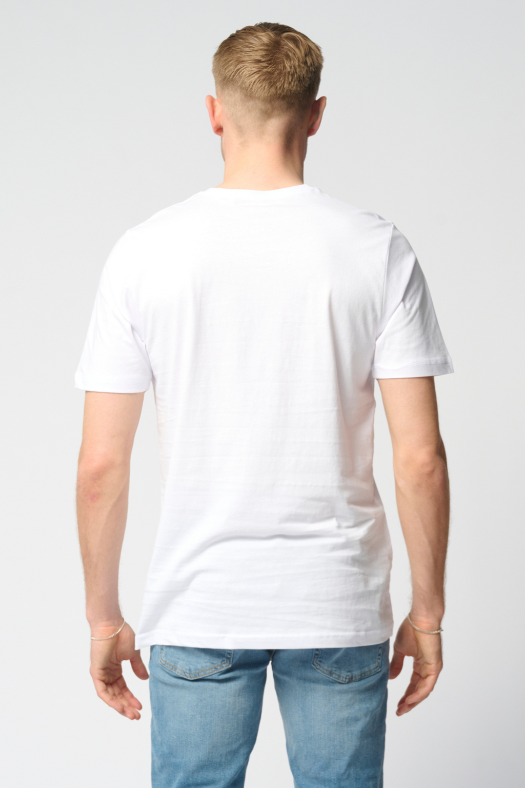 Basic T-shirt - White (FS)