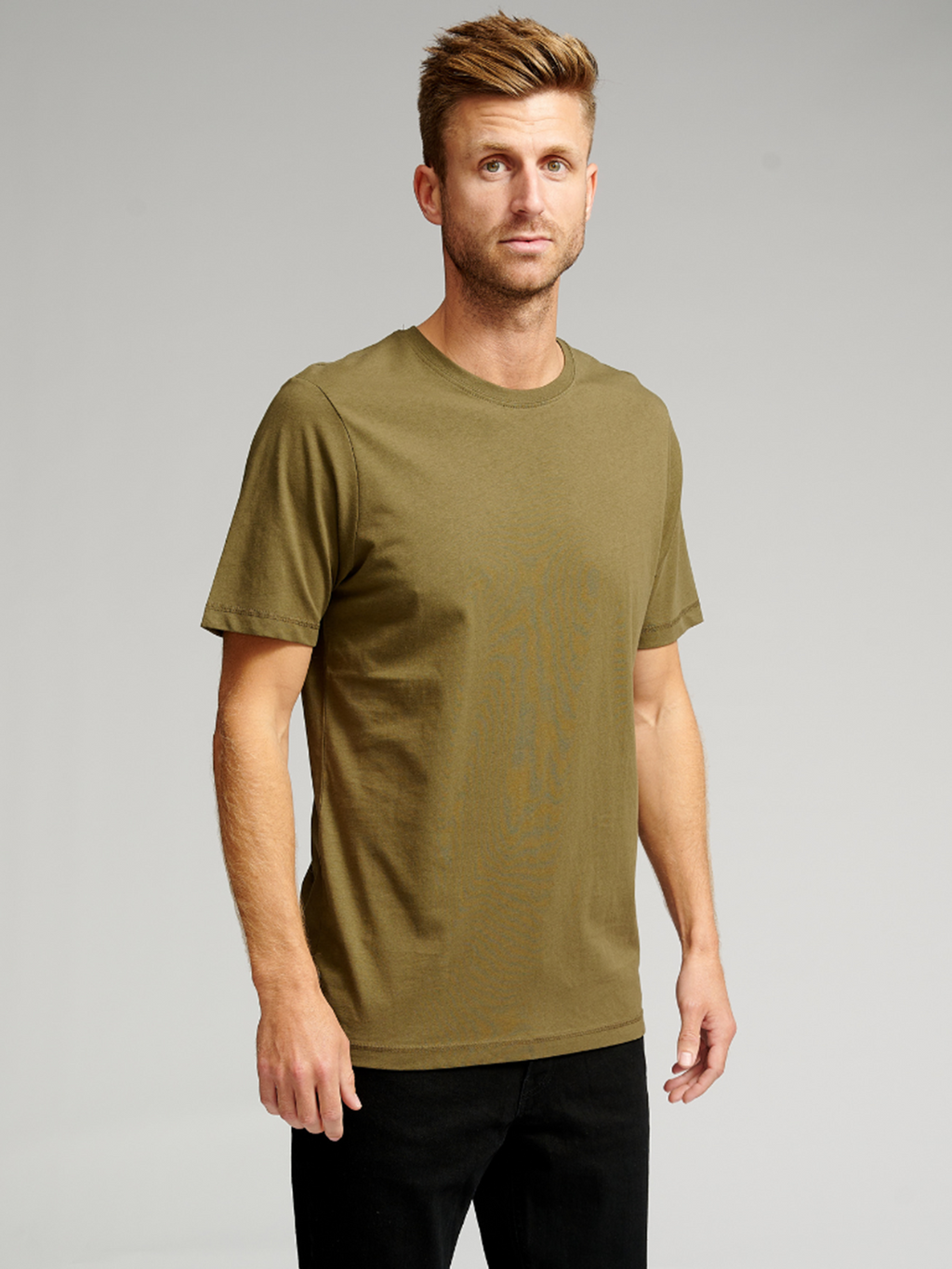 Camiseta básica orgánica - Ejército