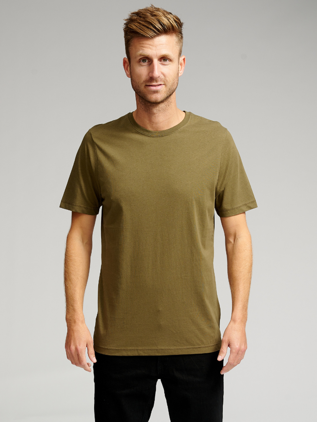 Camiseta básica orgánica - Ejército