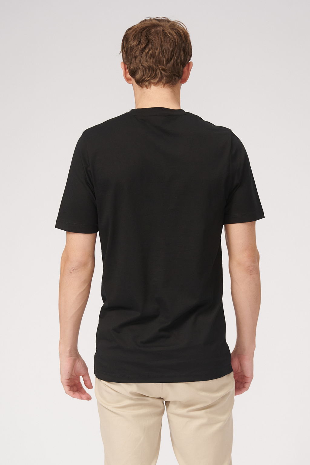 Camiseta básica de Vneck - Negro