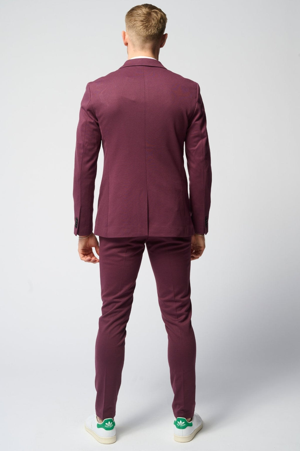 The Original Performance Suit™️ (Burgundy) + Tie - Package Deal (V.I.P)